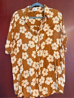 Waiwaolani Brown Floral Button-Down Shirt